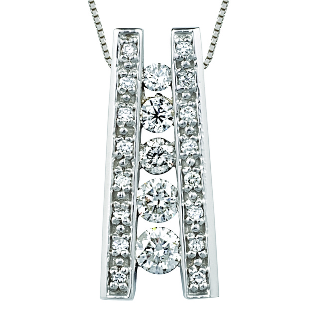 5 Diamond Ladder Journey Pendant With Small Diamonds